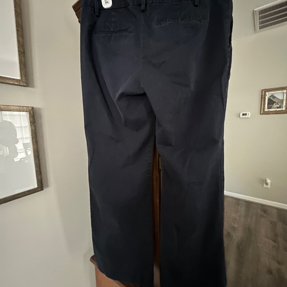 Gap Perfect Khaki Pants - Picture 2 of 8
